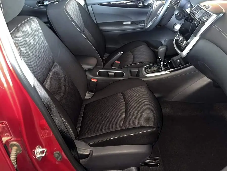 نيسان تييدا 2021 1.6 لتر CVT نسخة سبورت