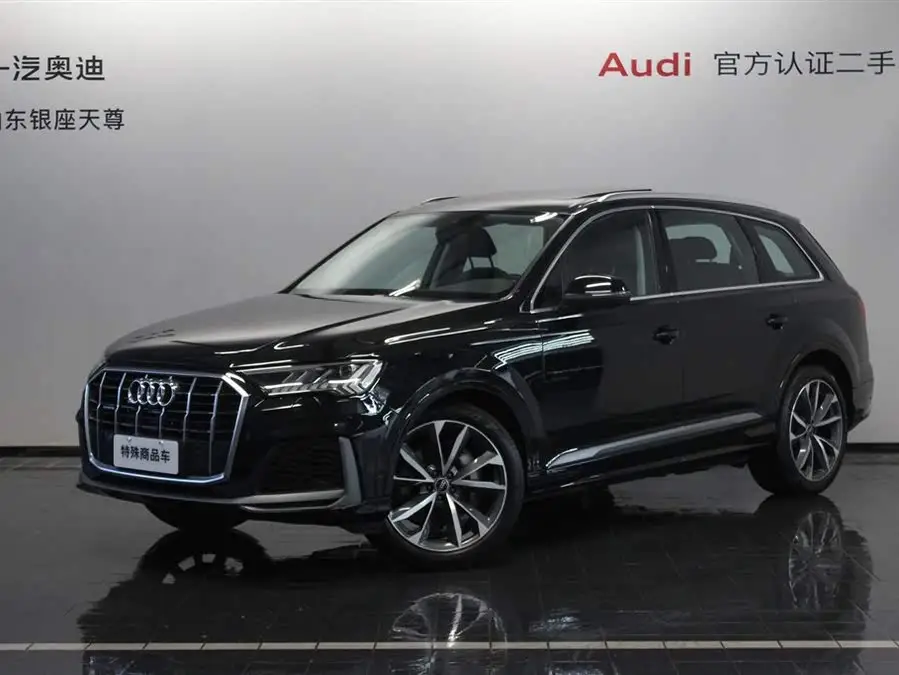 Audi Q7 2023 55 TFSI quattro S line Sport