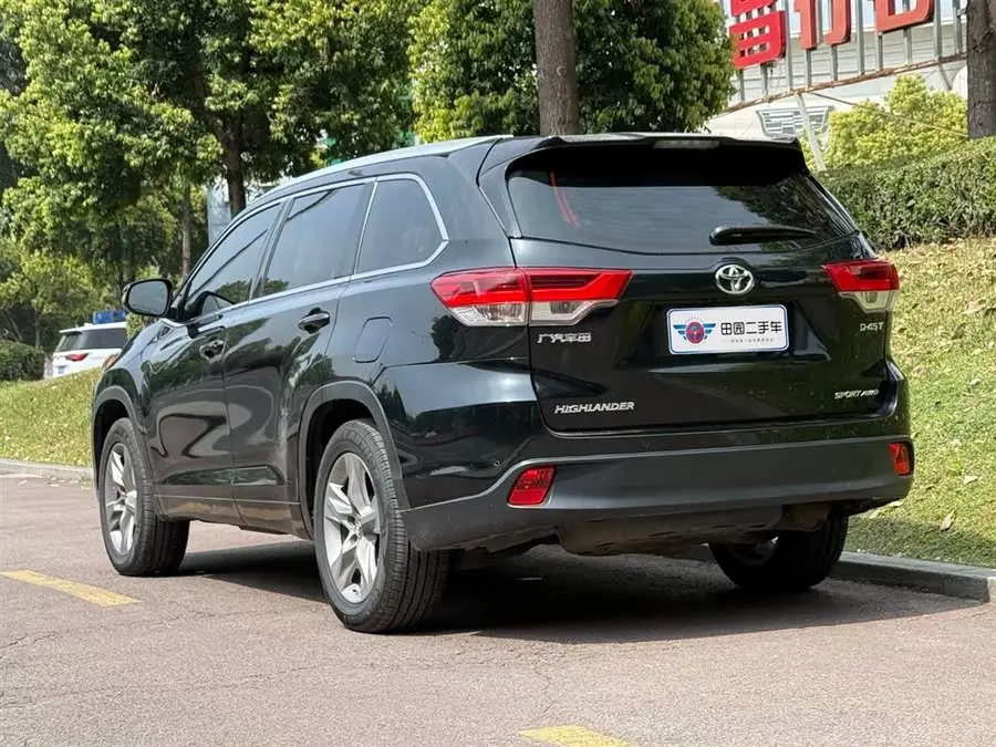 هندلر 2018 2.0T دفع رباعي فاخرة 7 مقاعد معيار VI