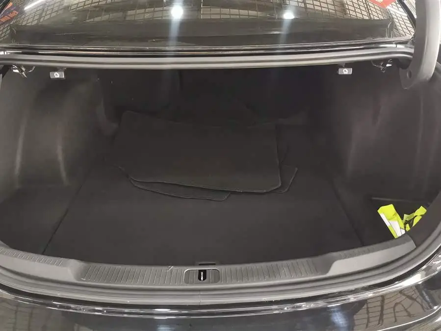 بويك لاكروس 2022 652T فاخرة