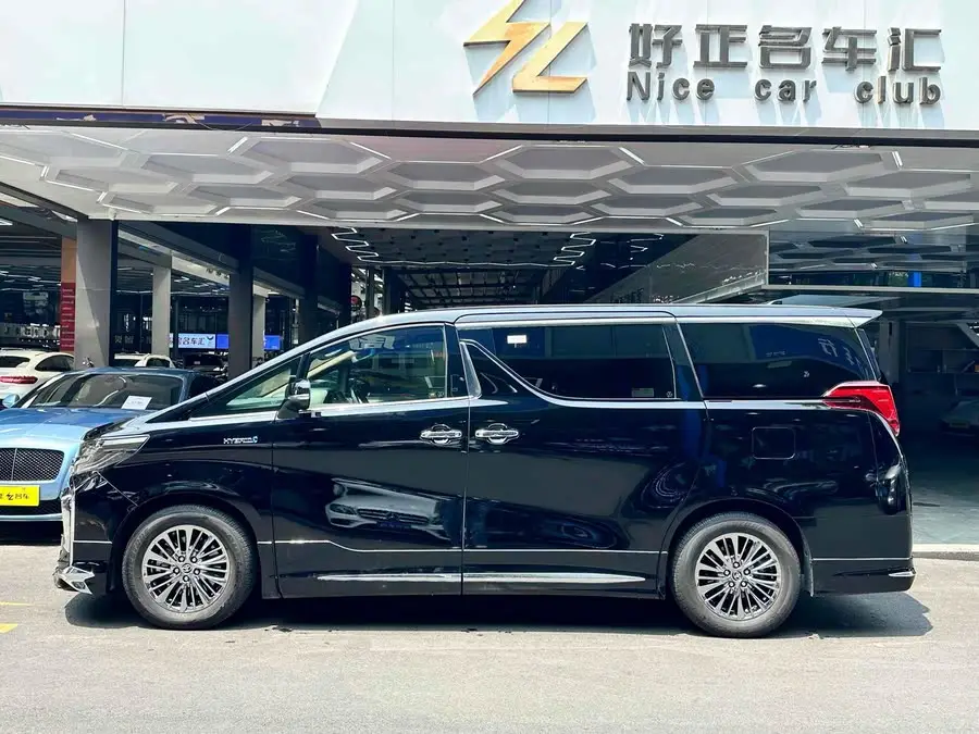 ألفارد 2020 طراز المحرك المزدوج 2.5 لتر نسخة فاخرة