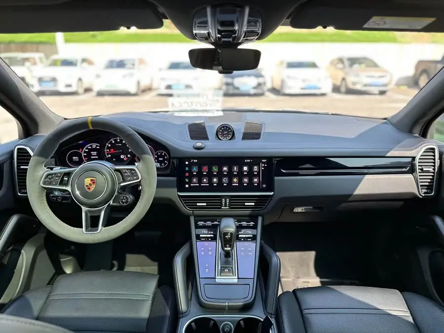 2022 Cayenne 3.0T Platinum Edition