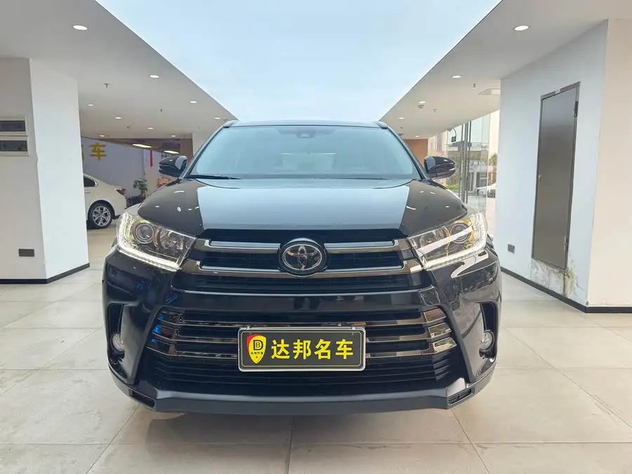 هايلاندر 2018 2.0T دفع رباعي نسخة الفارس 7 مقاعد المواصفة الوطنية السادسة