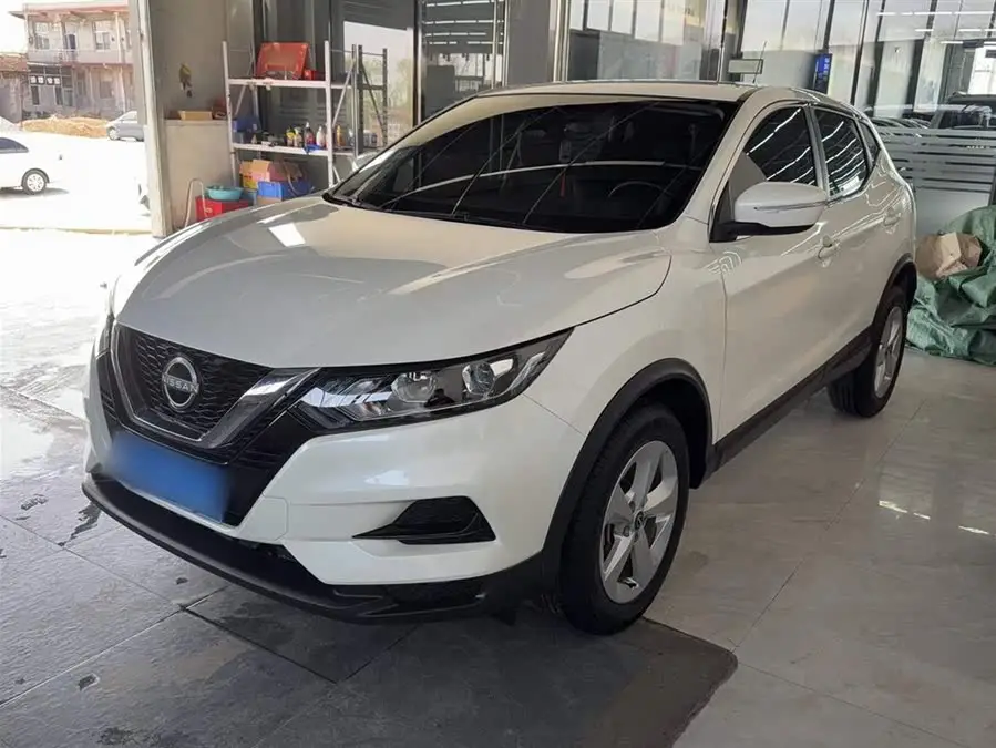 نيسان قاشقاي كلاسيك 2023 2.0 لتر CVT XV نسخة الراحة