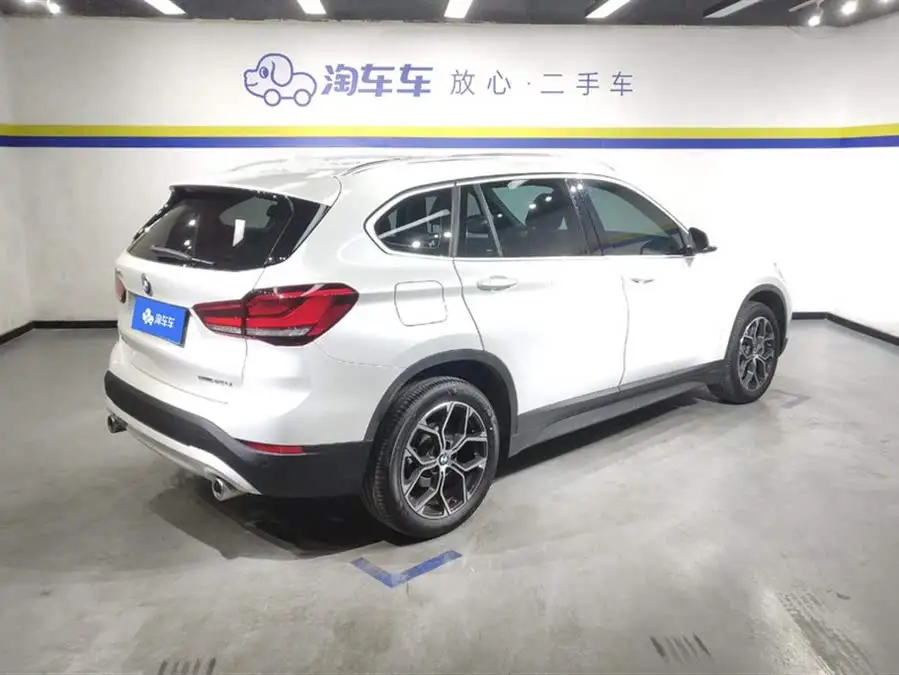 BMW X1 2022 sDrive25Li Leading Edition