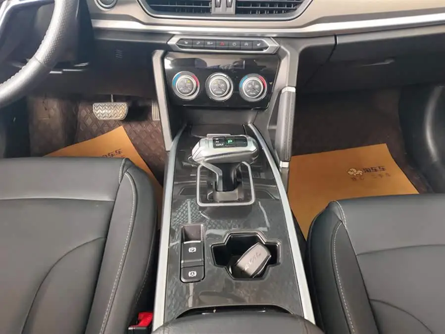 هافال H6 2021 إصدار رياضي 1.5T أوتوماتيكي النخبة الذكية مع شبكة سداسية