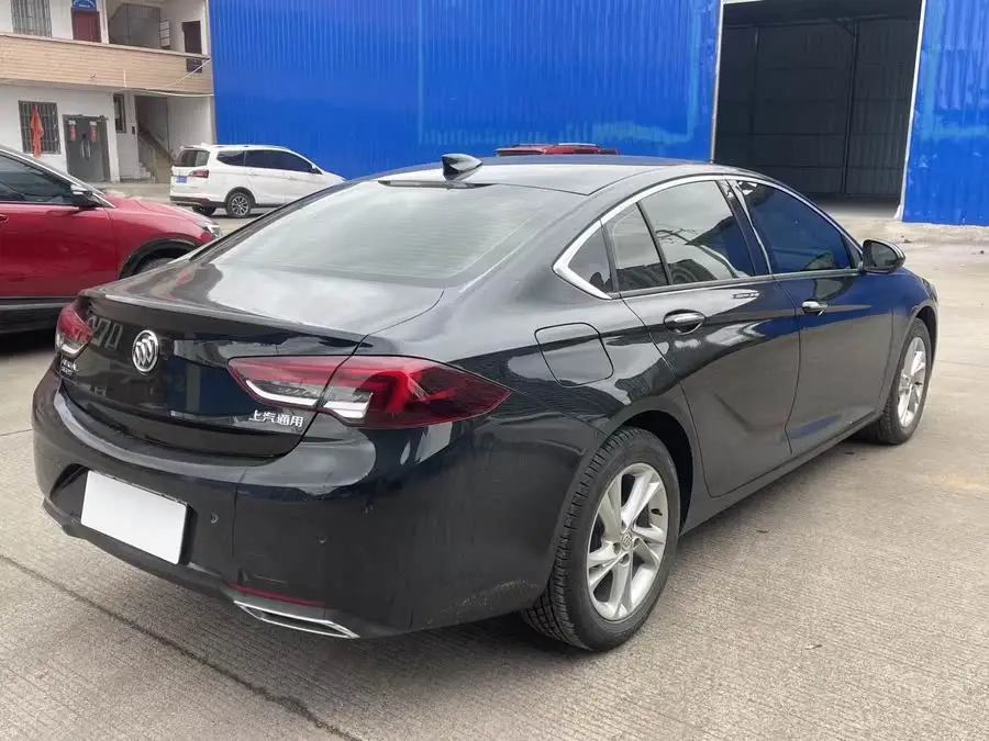 بيوك ريجال 2020 552T النخبة