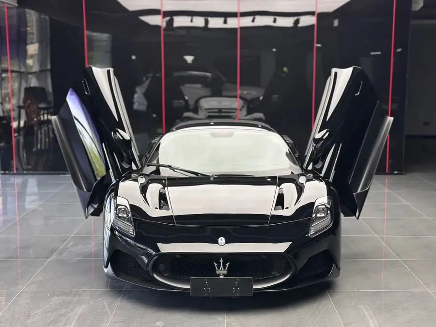 Maserati MC20 2020 3.0T Standard Edition