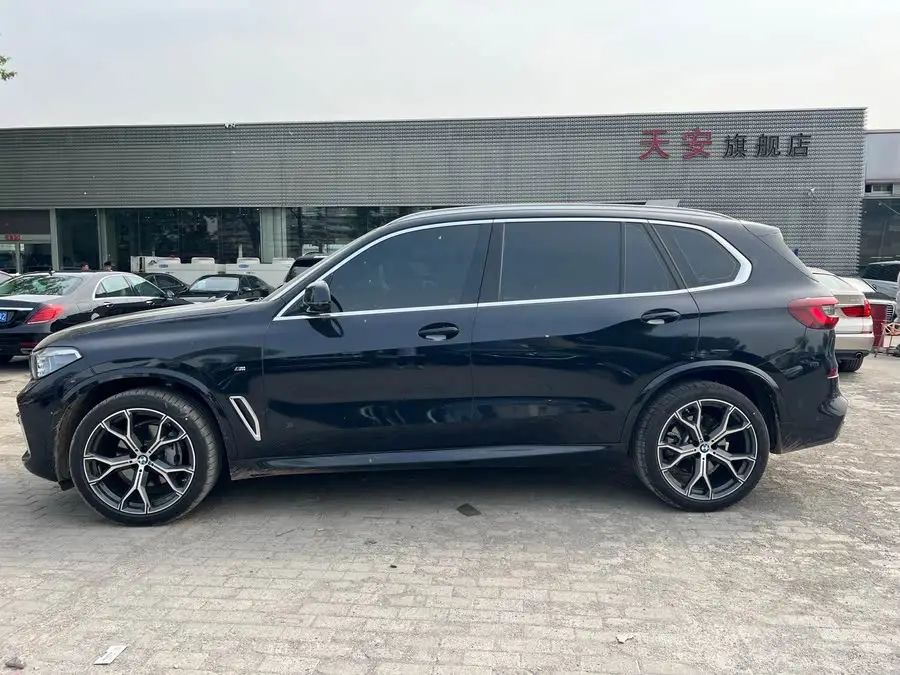 BMW X5 2022 Model Facelift xDrive 40Li M Sport Package