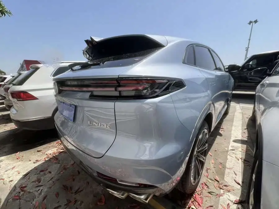 شانجان UNI-K 2021 2.0T الفاخرة