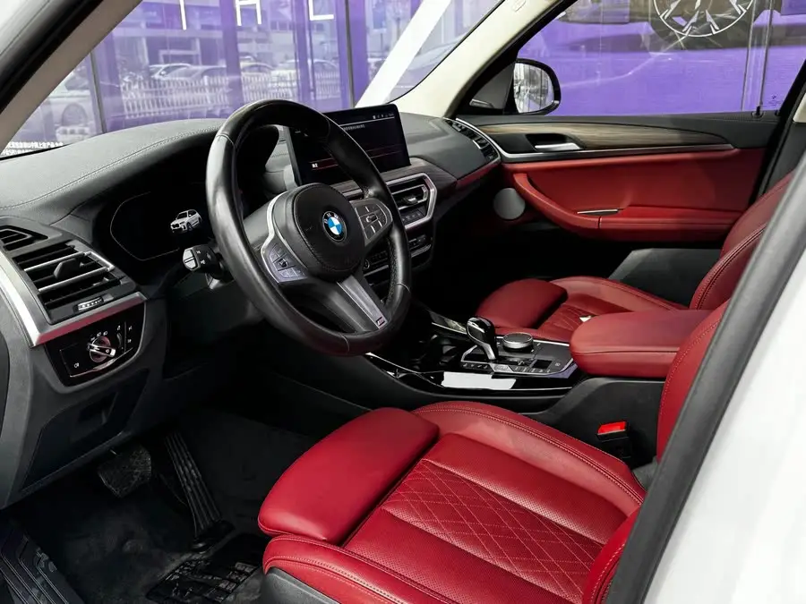 BMW X3 2023 xDrive30i Leadring M Blackout Package