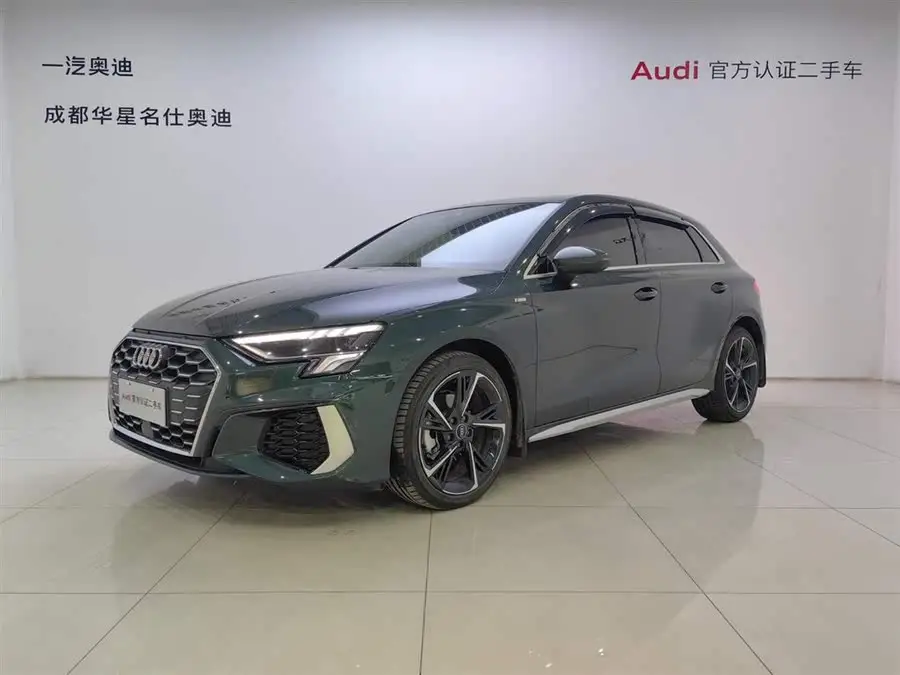 أودي A3 2023 facelift سبورت باك 35 TFSI الطراز الرياضي العصري