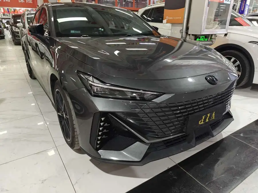 Changan UNI-V 2022 1.5T Premium