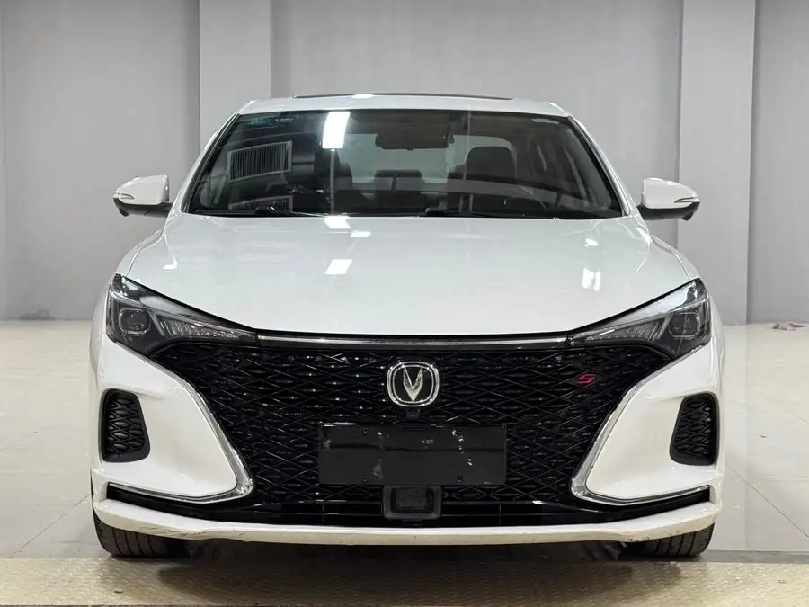 ييدونغ 2020 بلس نموذج العلم الأزرق NE 1.4T GDI DCT