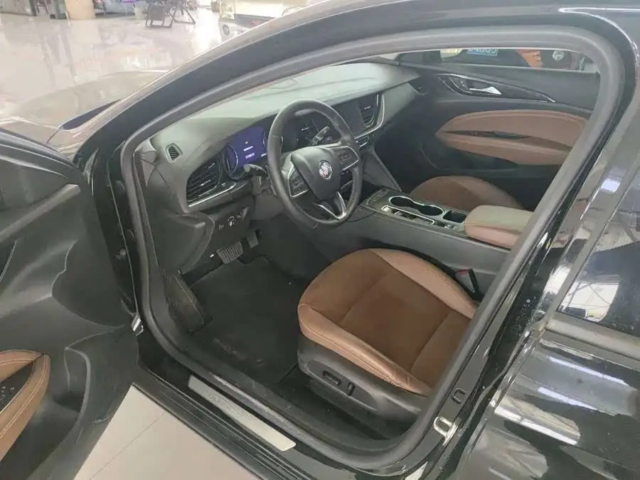 بيك 2020 552T فاخرة