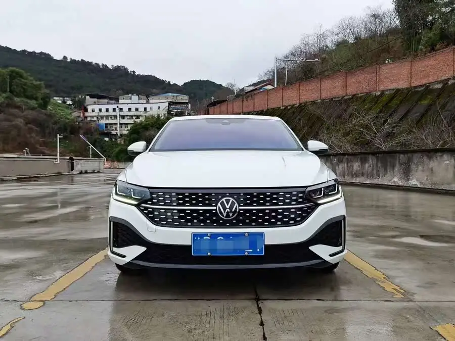 Lavida 2024 1.5L Automatic Starry Five Million Edition