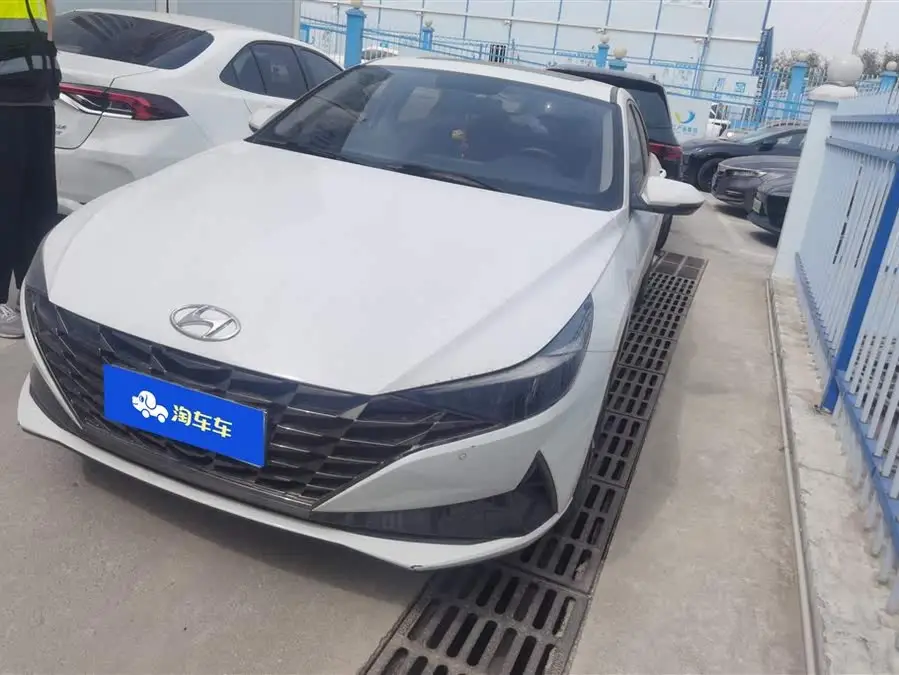 إيلانتر 2021 1.5 لتر CVT GLX النخبة