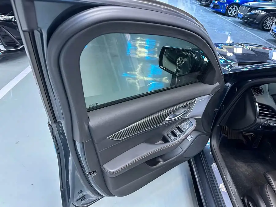 Cadillac CT5 2020 Facelift 28T Platinum Sport Edition