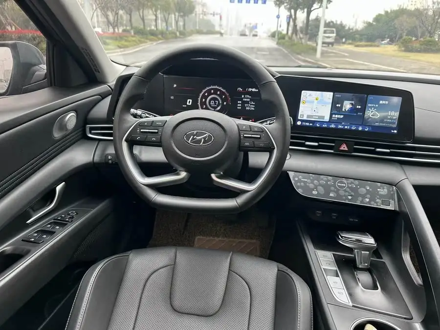 2023 هيونداي إيلانتر 1.5 لتر CVT GLX إلكت