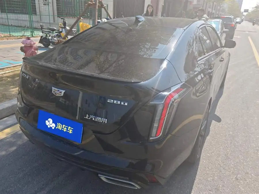 كاديلاك CT4 2021 28T بريميوم