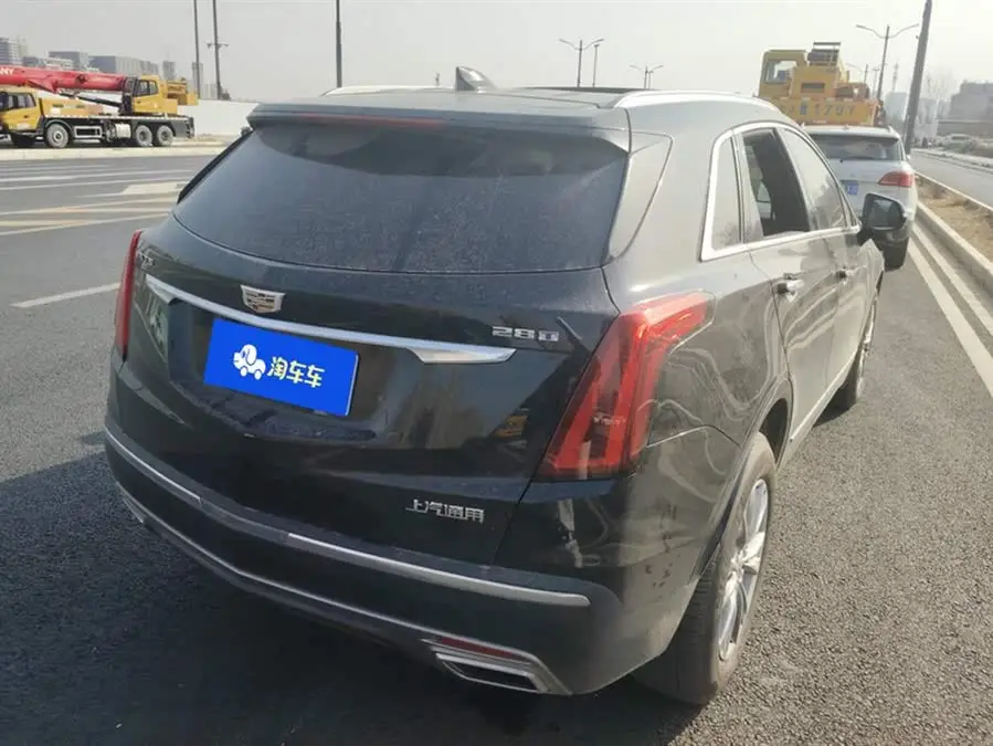 Cadillac XT5 2023 2.0T FWD Luxury