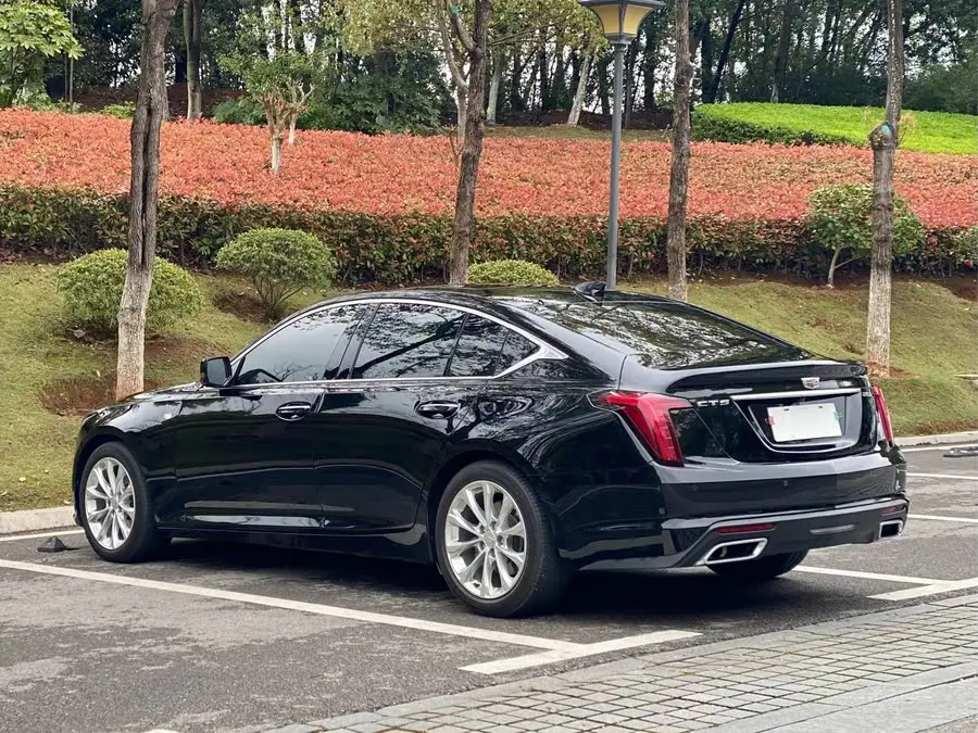 كاديلاك CT5 2021 28T الفاخرة