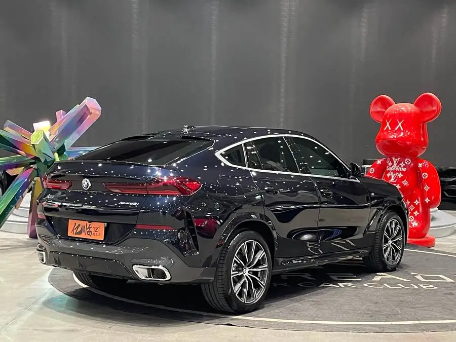بي إم دبليو X6 2023 xDrive30i حزمة رياضية M