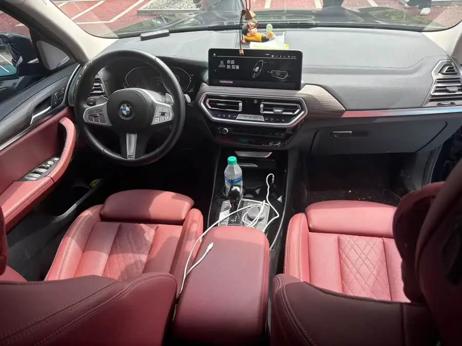 BMW X3 2023 xDrive30i Leading Model M Black Night Package