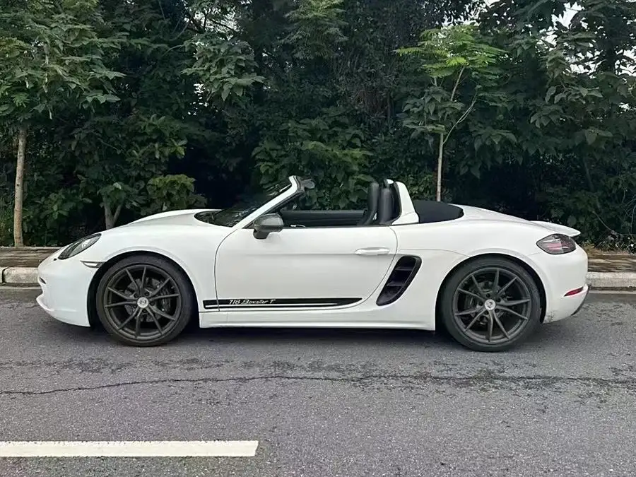 Porsche 718 2021 Spyder 2.0T
