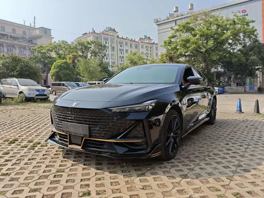 Changan UNI-V 2023 1.5T Sport Version