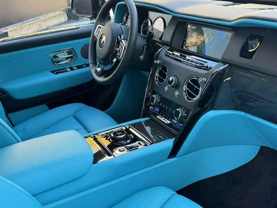 Cullinan 2024 Black Badge