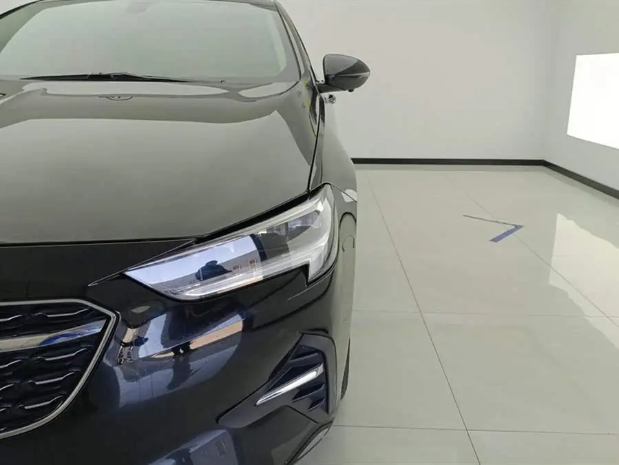 بيوك ريجال 2020 552T النخبة