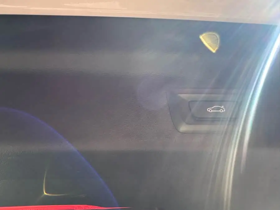 بي إم دبليو X1 2023 xDrive25Li حزمة تصميم X