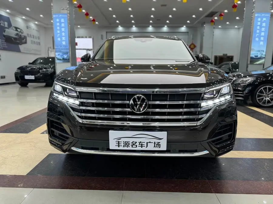 Touareg 2021 3.0 TSI R-Line Classic Sport Package