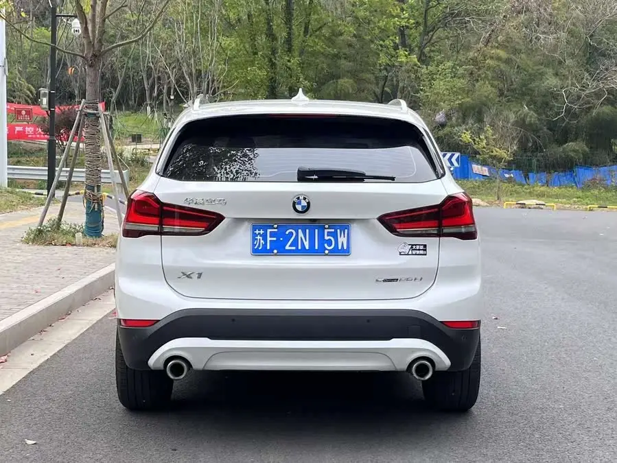 BMW X1 2022 sDrive25Li Leading Edition