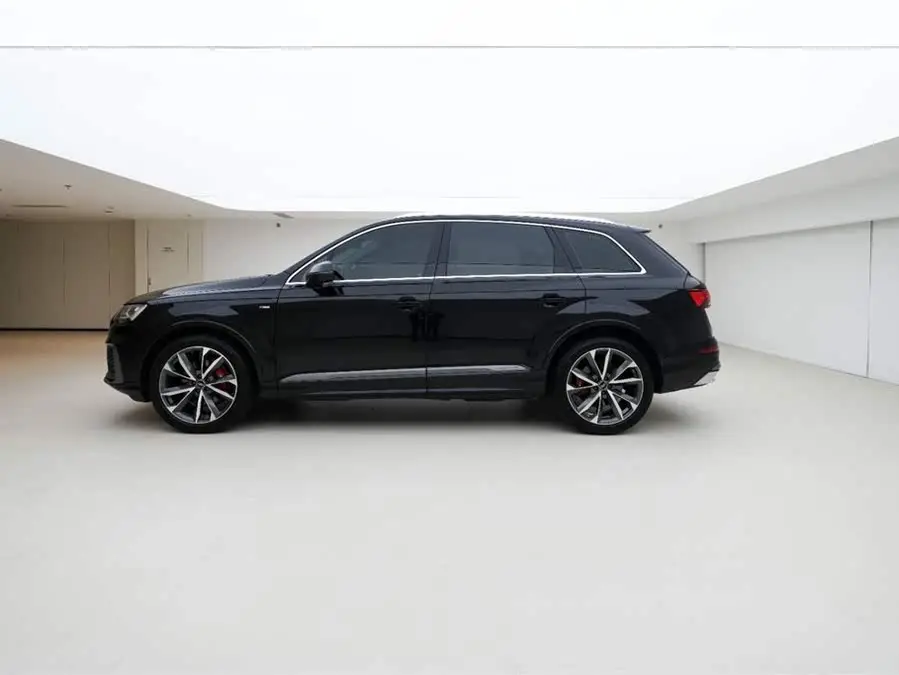Audi Q7 2022 55 TFSI quattro S line Sport