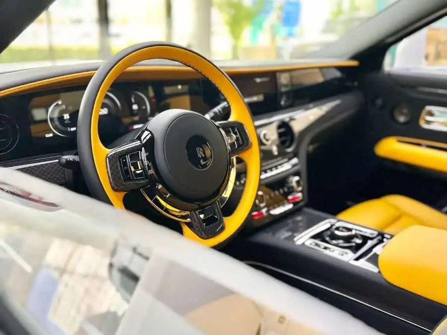 غوست 2022 طراز 6.7T بلاك بادج