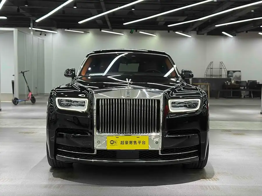 Phantom 2018 6.7T Long Wheelbase