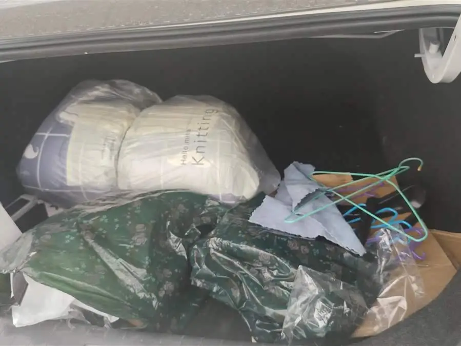 سيدان إكسوان 2023 طراز أولترا هجين كهربائي فائق الرفاهية