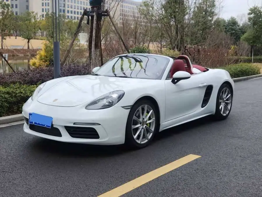 Porsche 718 2020 Model Boxster 2.0T