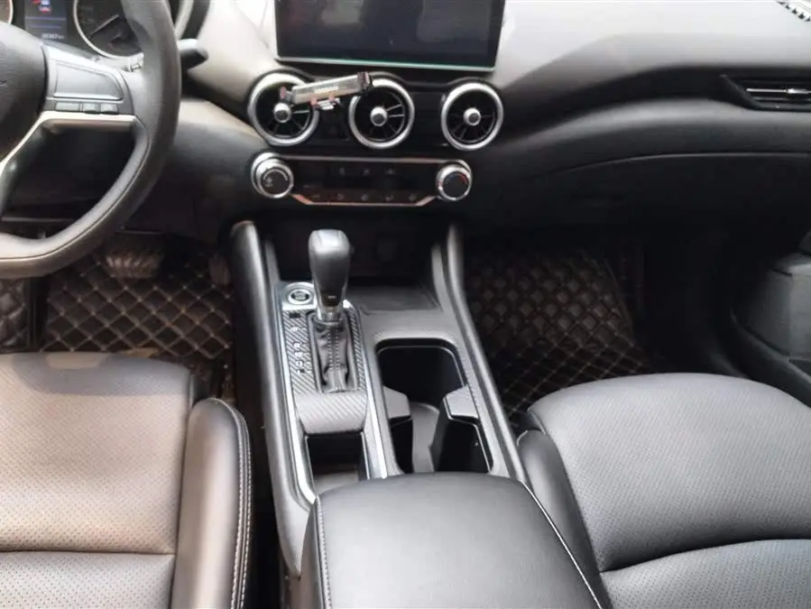 نيسان سيلفي 2021 1.6L XE CVT نسخة الراحة