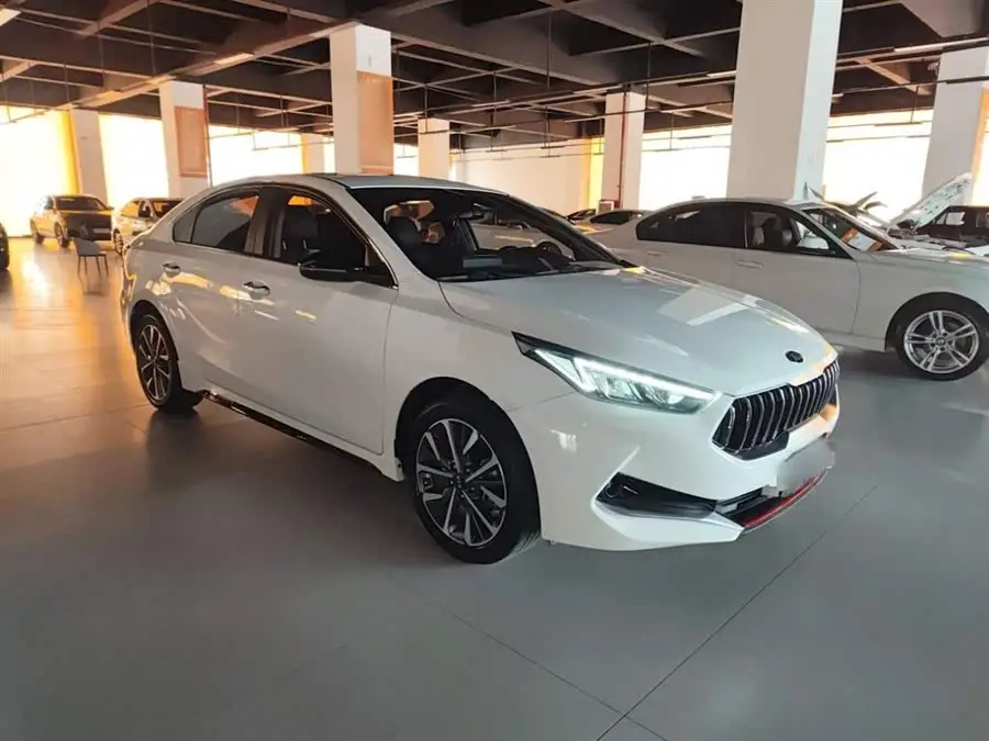 كيا K3 2019 1.4T DCT GT-Line النسخة الرياضية الذكية