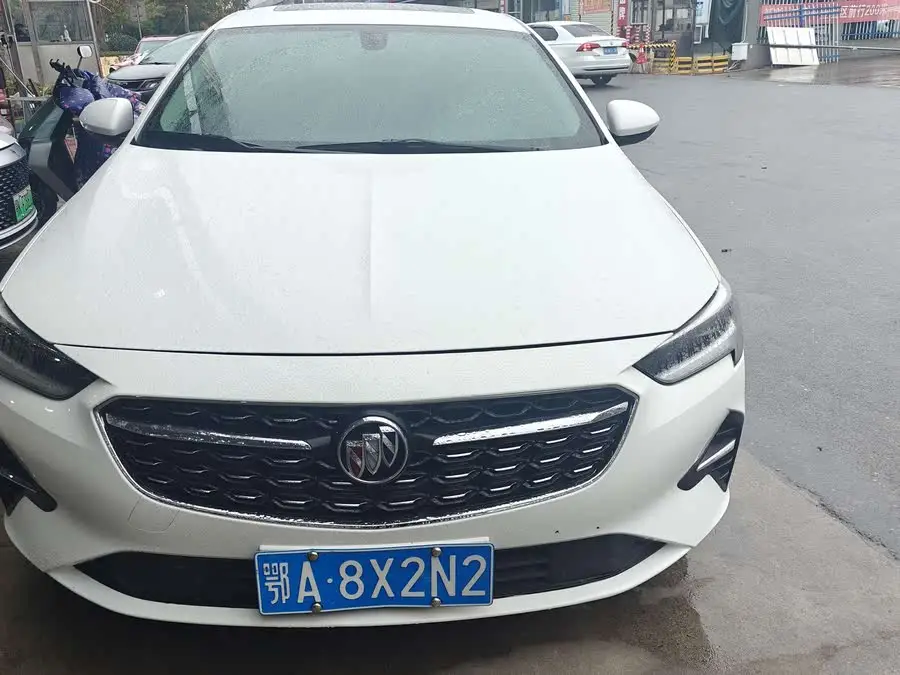 بيوك ريجال 2020 552T الفاخرة