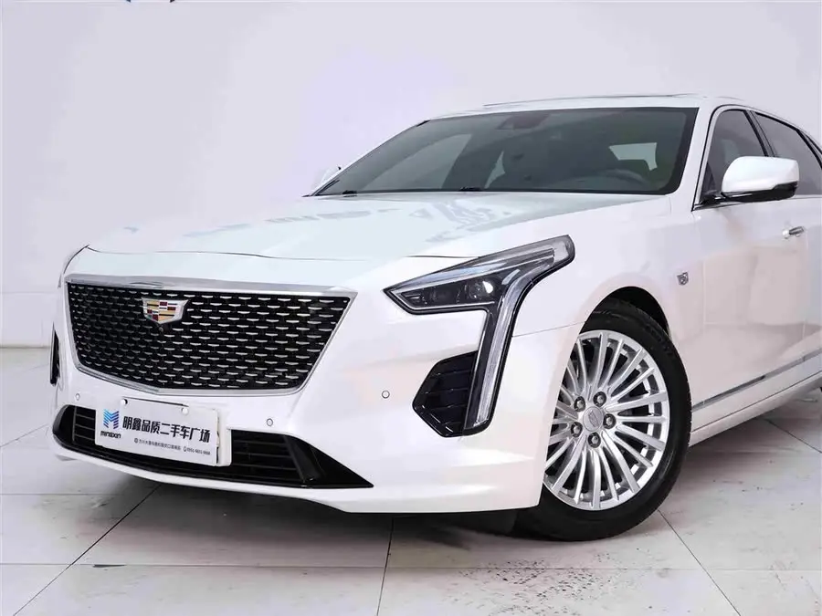 كاديلاك CT6 2022 28T الفاخرة