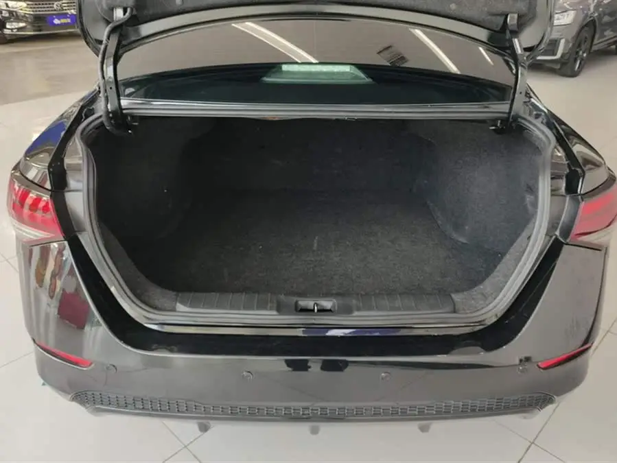 نيسان سيلفي 2021 1.6 لتر XL CVT النسخة الذكية