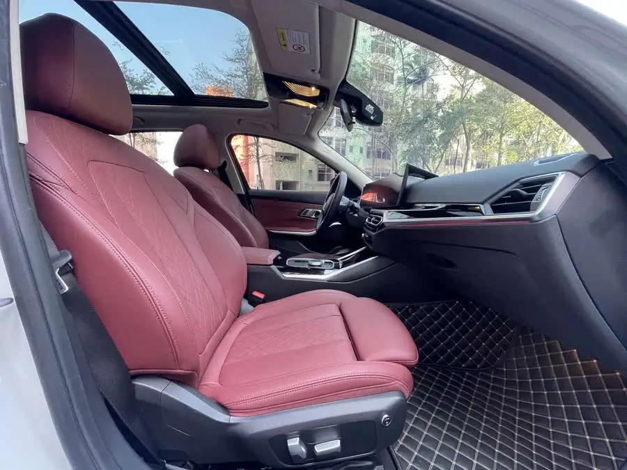 بي إم دبليو i3 2024 ايف درايف 35 L