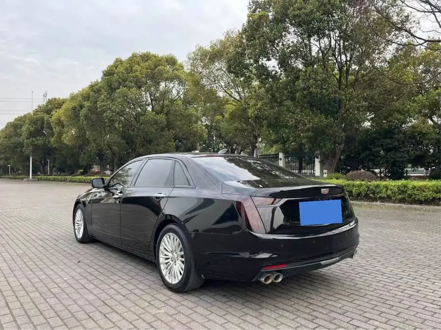كاديلاك CT6 2021 28T إصدار محدود بطل