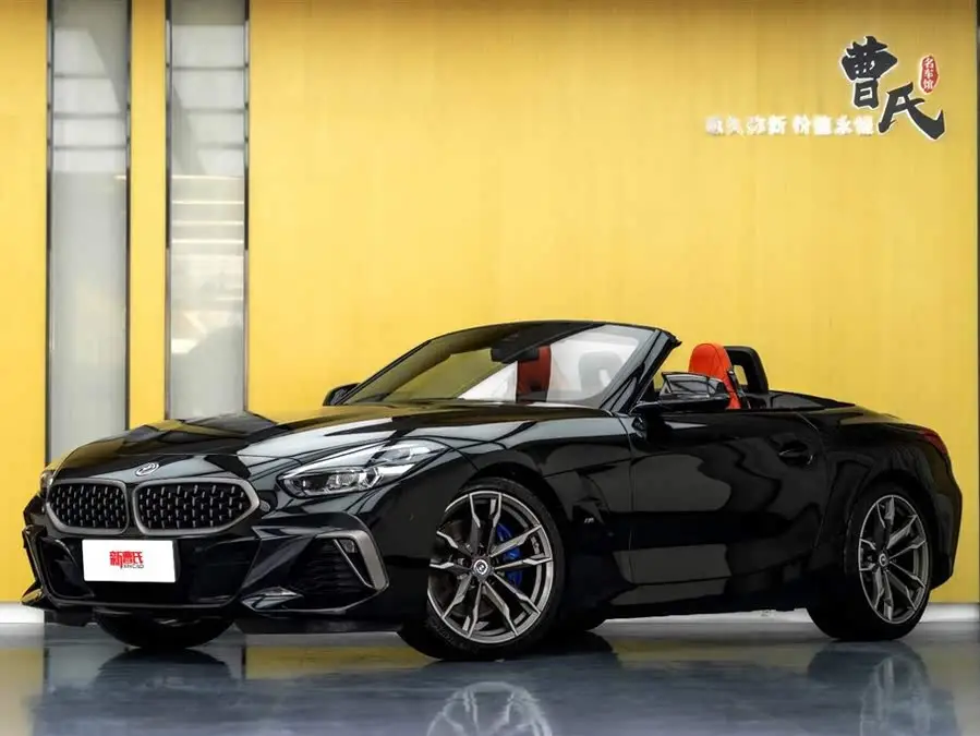 بي إم دبليو Z4 2022 M40i إصدار الأداء الرياضي M