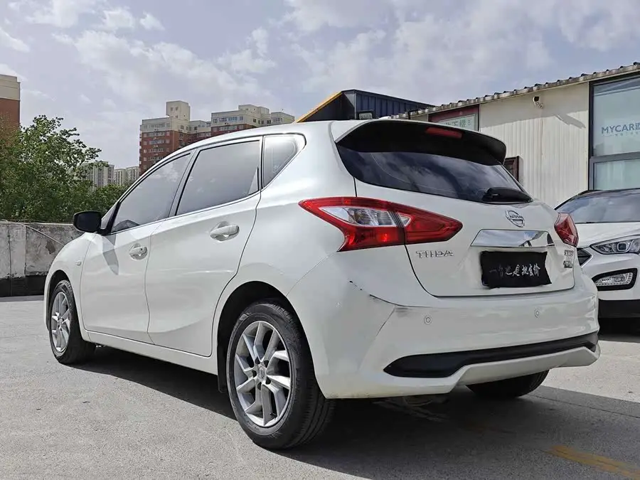 نيسان تييدا 2021 1.6 لتر CVT النسخة الذكية