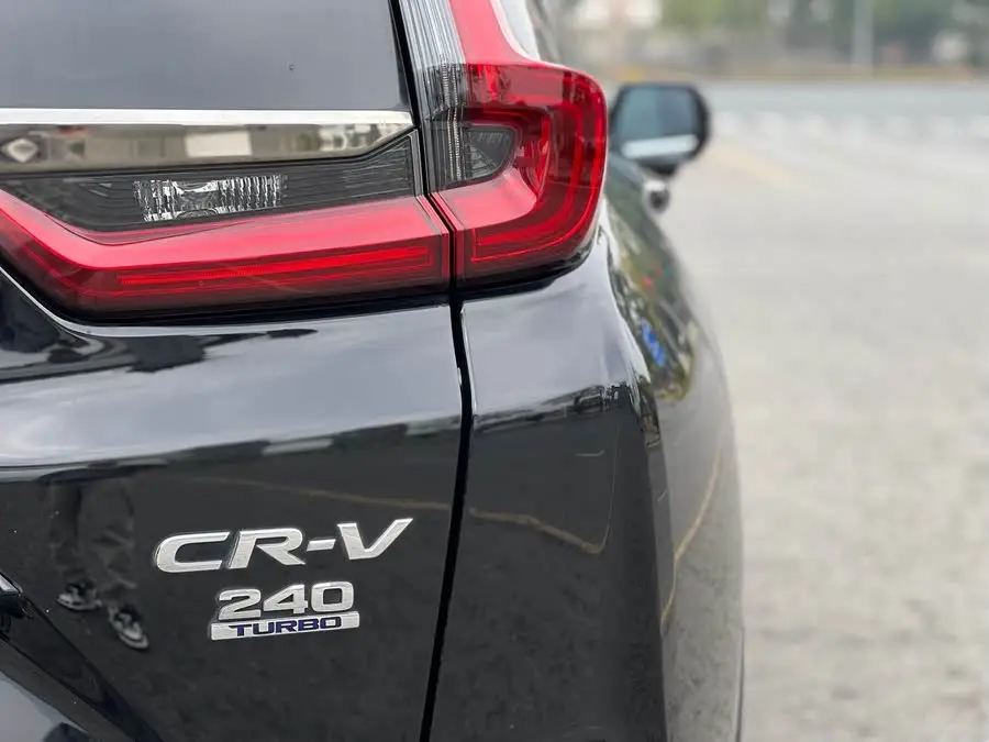 هوندا CR-V 2021 240TURBO CVT دفع ثنائي نسخة الأناقة